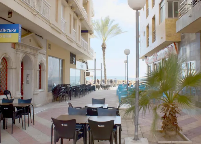 Апартаменты Marinasunbeach Estudio Paseo Juan Aparicio Торевьиа